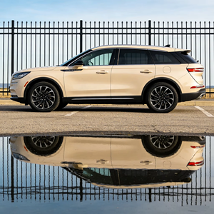 Película Protectora de Pintura TPU Multicolor de Alto Brillo de 1.52*15m, Envoltura de Carrocería Auto-Reparable, Autocurable, Antiarañazos, que Cambia de Color - Product Image 1