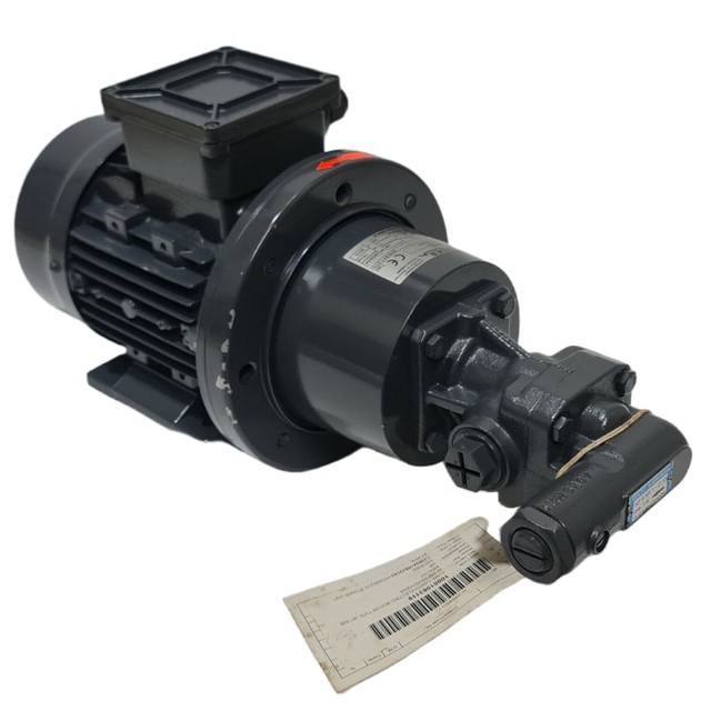 KRACHT VERDER GEAR PUMP KF8RF1-D15 TYPE: KF8 RF1-D15 P.0129230004 W/ 3~ MOTOR TFCP 80B-4