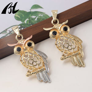 En çok satan zarif kristal kedi kolye sevimli Metal hayvan baykuş tasarım pirinç malzeme ile kadınlar için promosyon hediyeler - Product Image 3