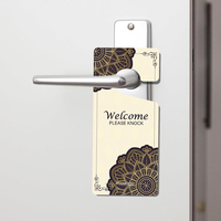 Impression personnalisée PVC plastique carton flyer publicitaire plaque de signalisation de chambre d'hôtel ne pas déranger bouton de porte étiquette volante carte de suspension de porte