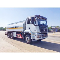 Camion-citerne à carburant SHACMAN Delong 6X4 20CBM |   Nouveau modèle d'exportation Weichai 336HP sûr et personnalisable