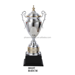 Souvenir de sport mondial personnalisé trophée en métal <span class=keywords><strong>coupe</strong></span> trophée de football excellents trophées de badminton américain - Product Image 3