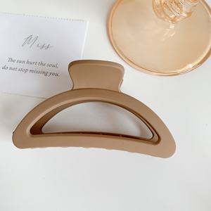 Оптовая продажа 9 см матовый большой размер заколки для волос зажим для волос аксессуары для женщин - Product Image 5