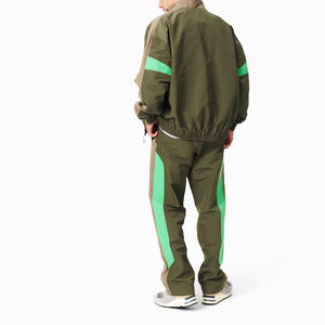 Costume de jogging à capuche imprimé 2 pièces coupe-vent d'hiver personnalisé pour hommes vente en gros de survêtements - Product Image 2