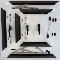 Ventana Abatible Moderna de Madera Revestida de Aluminio, Insonorizada, con Rotura de Puente Térmico, Doble Acristalamiento Low-E, Interior de Roble Cálido, Apertura Interior, de Lujo
