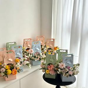 Caja Portátil para Arreglos Florales con Diseño de Mariposas, para Floristas, Fiestas de Cumpleaños, Caja de Regalo para Flores, Empaque Portátil - Product Image 3