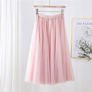 Moda nuova gonna elastica da donna in rete da <span class=keywords><strong>spiaggia</strong></span> primavera estate coreana gonna lunga alla moda a pieghe gonne in Tulle bianche nere - Product Image 4