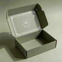 Boîte cadeau de luxe en carton ondulé vert olive avec estampage à chaud, logo personnalisé, anti-écrasement