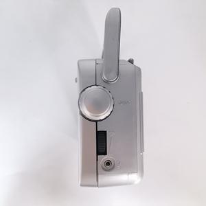 Una radio clásica retro de última generación con múltiples funciones y receptor de alta sensibilidad. - Product Image 4