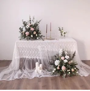 الزفاف الحديثة في الأماكن المغلقة رخيصة بالجملة كوبية صغيرة الورد الاصطناعي باقة زهرة اصطناعية للديكور المنزل