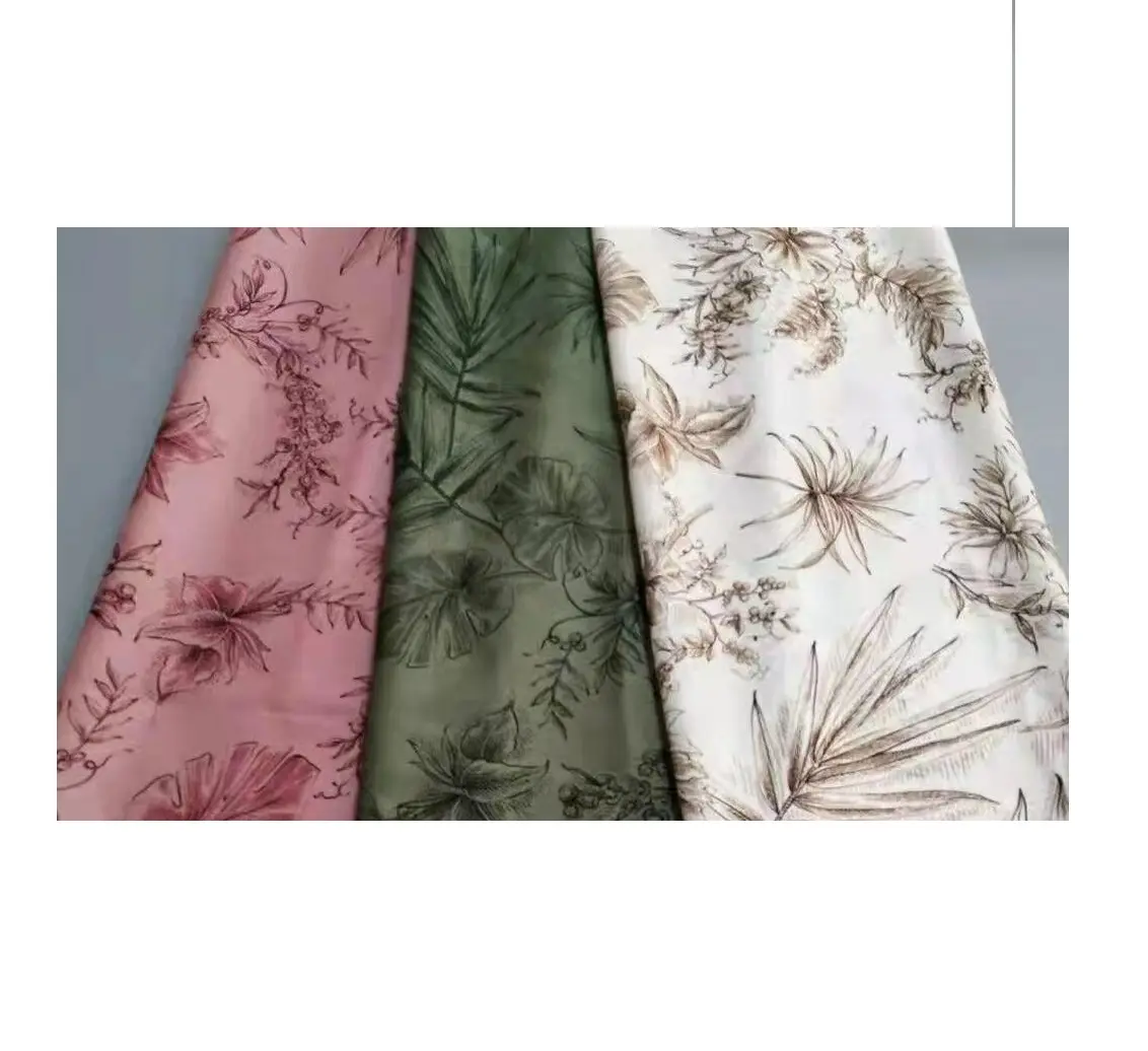 High quality korean woven polyester fine twill print stock fabric textile Good fabric for clothes making
