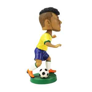 Personalizada al por mayor resina jugador <span class=keywords><strong>de</strong></span> fútbol Bobblehead resina artesanía estatuilla fútbol estrella recuerdo ornamento decoración del hogar regalo - Product Image 3