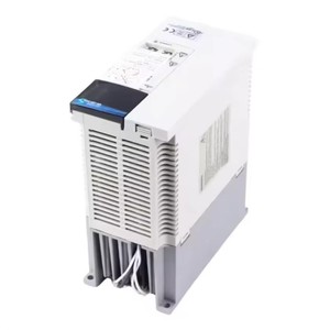 ไดรเวอร์คอนโทรลเลอร์แบบตั้งโปรแกรมได้รุ่น J2S ซีรีส์ MR-J2S-200A - Product Image 1