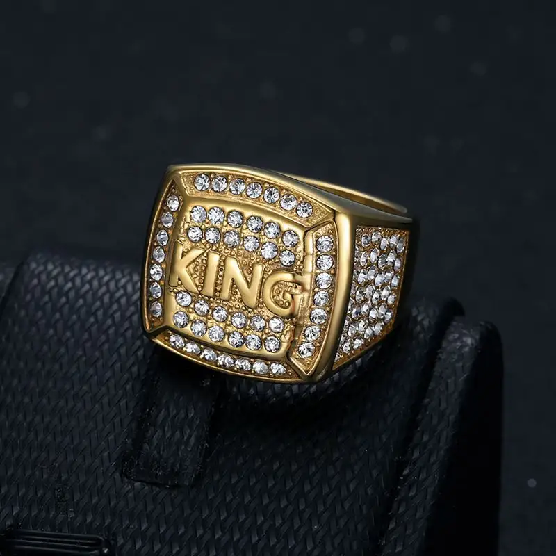 DAIHE cincin lapis emas 18k Pria Wanita, perhiasan minimalis Hip Hop Bling berlian imitasi untuk Stainless Steel pria dan wanita 2024