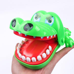 Grappige Krokodil Bijten Vinger Speelgoed Krokodil Tanden Bijten Familie Board Game Kinderen Lastig Speelgoed - Product Image 4