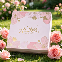 Op maat gemaakte Valentijnsdag rigid giftbox met bloemenprint en hot foil stamping voor sieraden, cosmetica, chocolade, romantisch feestdagcadeau