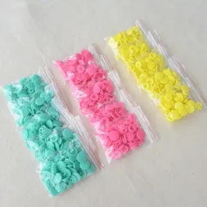 Lâmpada de plástico fosca ou brilhante, 10 conjuntos de botões de pressão/saco de plástico, embalagem redonda ou estrela ou em forma de coração - Product Image 1