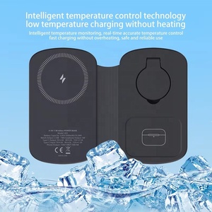 <span class=keywords><strong>2025</strong></span> New Arrival 5000mAh gấp ngân hàng điện 3 1 sạc không dây điện thoại đồng hồ tai nghe từ Pin gói OTP OVP bảo vệ - Product Image 6