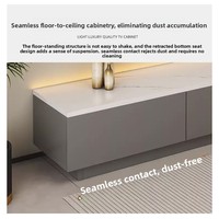 Meuble TV en bois intégré au design moderne et simple pour salon, idéal pour les petits appartements
