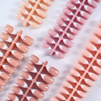 15 Tailles Nouveaux Ongles à Presser Semi-Finis Amande Givrés French Manucure Bandes Nude pour Sculpture d'Ongles Gel Pré-Appliqué