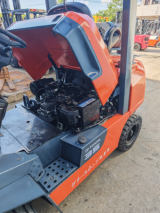 ขายรถยกโตโยต้ามือสอง ใช้แก๊ส LPG ยกสูง 4.0-4.5 เมตร 2 ระดับ พร้อม Side Shift รับน้ำหนัก 3 ตัน เครื่องยนต์แก๊สโพรเพนเหลว - Product Image 6