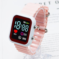 Montre carrée LED tendance et cool en gros, montre électronique pour étudiants, montre à bracelet pour homme, femme, garçon, fille, cadeau