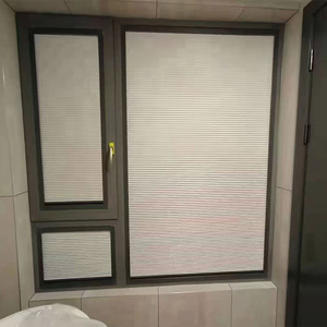 Stores alvéolaires en tissu non tissé de polyester de 16 mm, écologiques, pour fenêtres, anti-UV, anti-bruit, pour une protection solaire optimale de la pièce. - Product Image 6