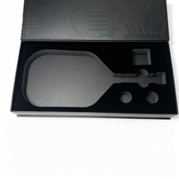 Boîte de raquette de pickleball en matériaux recyclés écologiques, style boîte de rangement et coffret cadeau avec fermeture magnétique, logo personnalisé