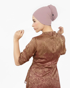 Fornitore Malese Harga Kilang Inner Cap9 Anak Tudung <span class=keywords><strong>Tak</strong></span> Sakit Telinga Bertali Beropol Muat S-XL Reliable Supply Partner - Product Image 2