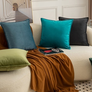 Custom Size Velvet Knitted <b>Throw</b> Pillowcase for Hotel & Home Use All Seasons Linen Pillowcase Set with Zip - Product Image 3