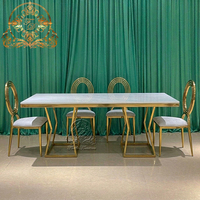 Tables de mariage modernes de luxe en acier inoxydable et verre trempé, mobilier d'hôtel durable pour extérieur, finition dorée pour réceptions