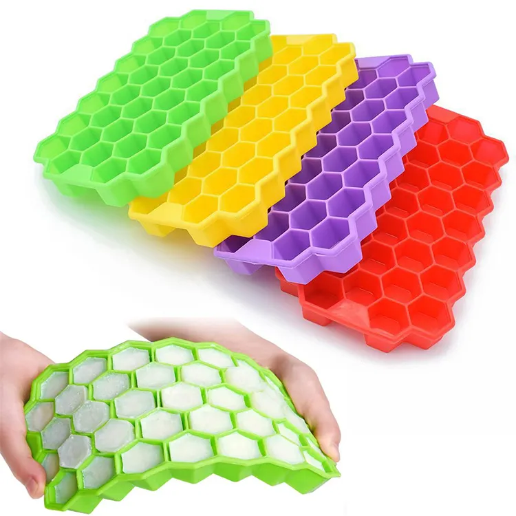 Vassoio per cubetti di ghiaccio in Silicone a forma di nido d'ape a 37 cavità con coperchi