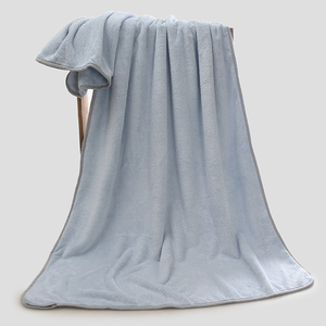 Serviette de bain en molleton de corail de couleur unie en gros serviette en microfibre à séchage rapide pour adultes jetable douce et absorbante - Product Image 4