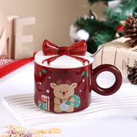 Vente en gros Tasses de Noël en céramique avec couvercles pour coffrets cadeaux Tasses de Noël du commerce extérieur