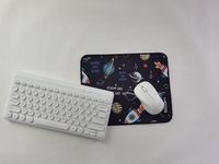 Logo de jeu personnalisé imprimé en dessin animé, résistant aux rayures, imperméable, en caoutchouc + tissu, sublimation 230x230x2mm, ordinateur personnalisé