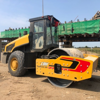 Compacteur de sol durable à tambour unique SSR220AC-8H à haute efficacité pour la construction d'autoroutes et le nivellement du sol