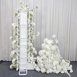 Support floral en soie réaliste et rêveur, style cascade, avec des franges en cascade pour une cérémonie de mariage féerique dans un jardin - Product Image 2