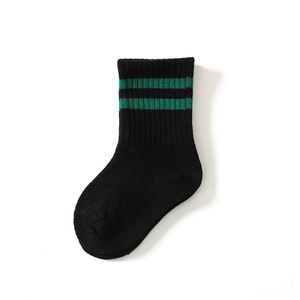 Chaussettes mi-hautes rayées pour bébé, à barres parallèles, décontractées, confortables, de haute qualité, en coton, pour tout-petits et enfants - Product Image 5