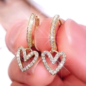 Pendientes de corazón de diamantes de oro blanco para mujer, estilo romántico de boda, diamantes naturales de color D, joyería fina de 18K - Product Image 4
