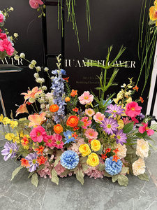 Sfera di Fiori Artificiali in Seta Arancione e Rossa, Ghirlanda Floreale Sospesa per Matrimoni ed Eventi, Composizioni Floreali, Centrotavola - Product Image 3