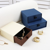 Manufacturer's Gift Cardboard Boxes for Packing Recyclable Rigid Boxes Embossing Vanishing Matt Lamination UV Coating Custom