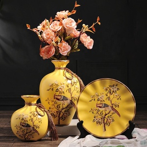 Jarrón de cerámica de estilo europeo para decoración del hogar, decoración de armario de vino para sala de estar - Product Image 2