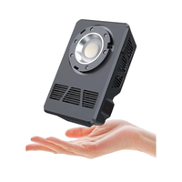 FOTOTECH 100W Mini Projecteur LED RGB COB Métal d'Extérieur CRI95+ TLCI 97+ Recharge Type-C/DC 2500-6500K Lumière de Studio pour Tournage