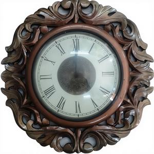 Horloge murale indienne artisanale en bois sculpté avec affichage à aiguilles à mouvement à quartz, à une seule face, pour salon, écologique - Product Image 1