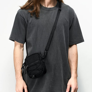<span class=keywords><strong>Petit</strong></span> <span class=keywords><strong>sac</strong></span> à bandoulière à la mode unisexe <span class=keywords><strong>Sac</strong></span> à bandoulière quotidien résistant à l'eau pour hommes et adolescents avec doublure en polyester - Product Image 3