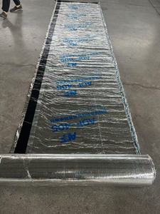 Membrane d'étanchéité pour <span class=keywords><strong>toiture</strong></span> en bitume polymère auto-adhésif SBS à granulés noirs à application à froid Mz Industrial - Product Image 2