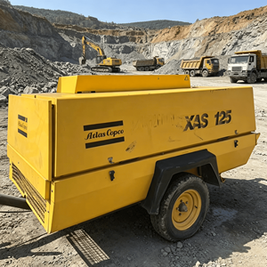 Compresseur d'air à vis diesel d'<span class=keywords><strong>occasion</strong></span> XAS125, original Atlas-Copco, 7 bars, portable, moteur CAT 55,5 kW, prix bas - Product Image 6