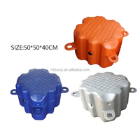 Bloques de muelle flotante de sistema de pontones de enclavamiento rotomoldeados de HDPE para puertos deportivos costeros y orillas de lagos privados con pistones