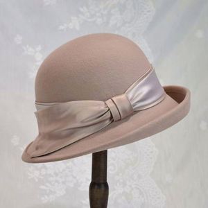 หมวกเบเรต์เดอร์บี้ทำจากผ้าขนสัตว์ 100% สำหรับผู้หญิง คุณภาพสูง แฟชั่นใหม่ ผ้าซาตินแต่งขอบอย่างสวยงาม เหมาะสำหรับงานปาร์ตี้ลำลอง กิจกรรมกลางแจ้ง และการเดินทาง - Product Image 3