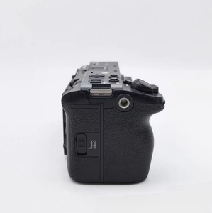 Caméra Cinéma Plein Format FX3A à Bon Prix avec Écran LCD 2,36 M Pixels Amélioré, Double Base ISO 800/12800, 4K 120p - Product Image 6